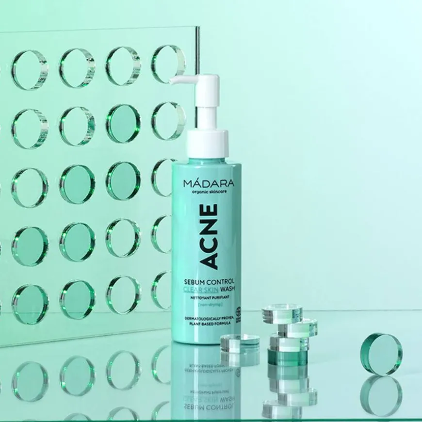 Acne Sebum Control Clear Skin Wash 140ml