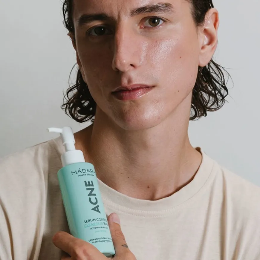 Acne Sebum Control Clear Skin Wash 140ml