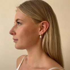 Astrid Earring White 8mm