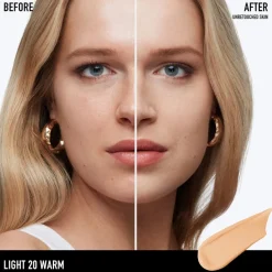 BAREPRO 24H Matte Comfort Liquid Foundation Light 20 Warm 30ml