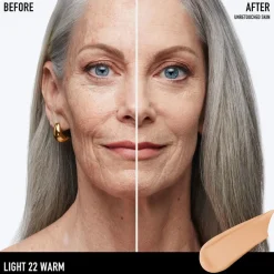 BAREPRO 24H Matte Comfort Liquid Foundation Light 22 Warm 30ml