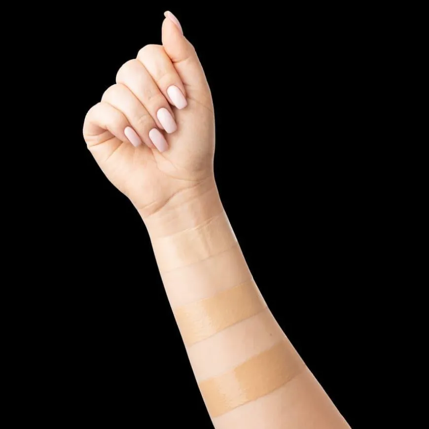 BB Cream With Hyaluronic Acid Beige 30ml