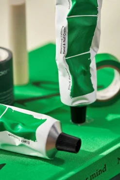 Black Bamboo Nourishing Calming Hand & Nail Cream 50ml