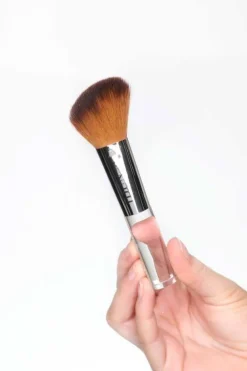 Blush Brush