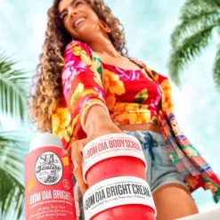 Bom Dia Bright Body Scrub 220g