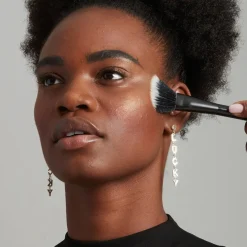 California Beamin Face & Body Liquid Highlighter Golden Glow 22ml