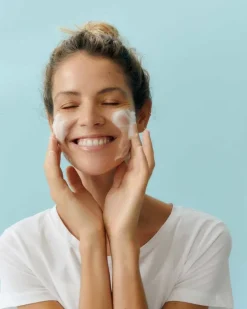 Caring Cleansing Mousse 150ml