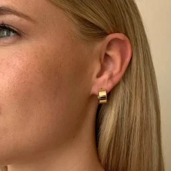 Carrie Small Earring Plain Gold 13mm