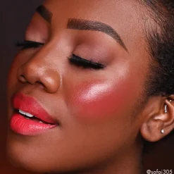 Cheek Kiss Cream Blush 130 Blushing Berry 6g