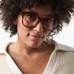 Chloe Brown Strength 2.5 +