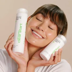 Clear Start Breakout Clearing Foaming Wash 295ml