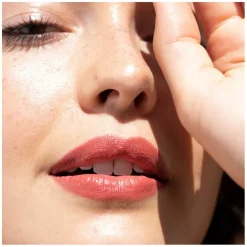 Coco Crayon Charm 3g