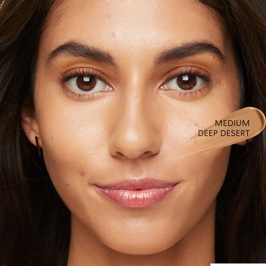 Complexion Rescue Brightening Concealer SPF25 Medium Deep Desert 10ml