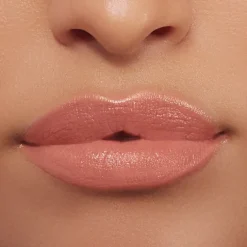 Cosmetics Power-Full Plump Lip Balm First Crush 4,8ml