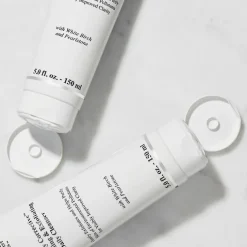 Dermatologist Solutions Exfoliating Cleanser 150ml