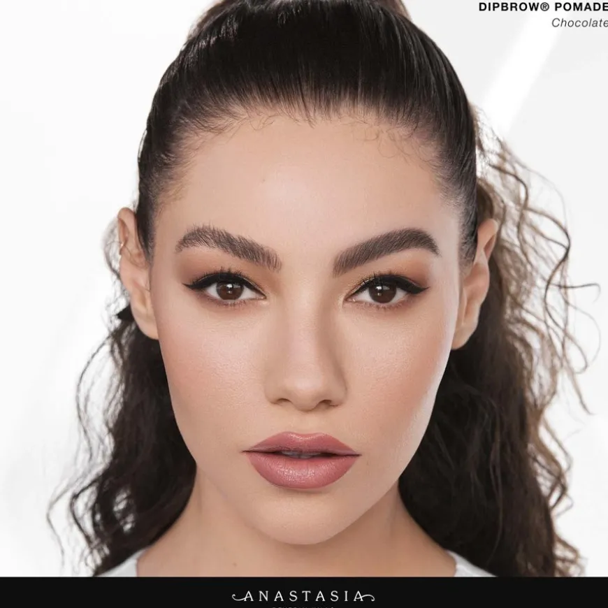 Dip Brow Pomade Auburn 4g