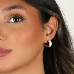 Domino Wide Oval Earring Gold/White Onesize