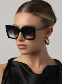 Dynasty Black/Smoke Fade