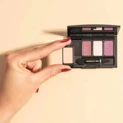 Eyeshadow #567 Matt Berry Homage 0,8g