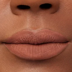 Full On Plumping Lipstick Matte Angel Baby 4,2ml