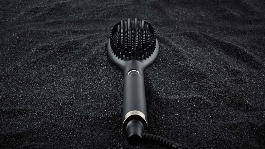 Glide Smoothing Hot Brush