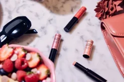 Glossy Balm Hydrating Stylo 41 Pink Silk 1,6g