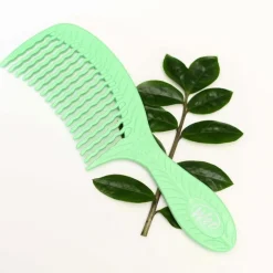 Go Green Detangling Comb Tea Tree Oil