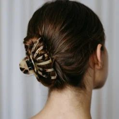 Hair Claw Olivia Tortoise