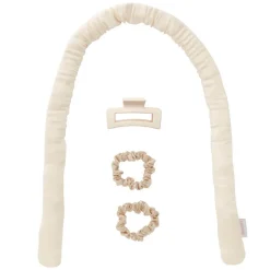 Heatless Curls in Mulberry Silk