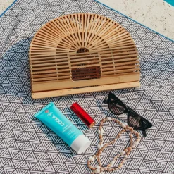 Hydrating Sunscreen Lotion SPF50 Guava Mango 148ml