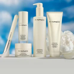 Hyper Real Fresh Canvas Cream To Foam Cleanser 30ml