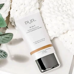 4-in-1 Mineral Tinted Moisturizer Dark DP3 50g