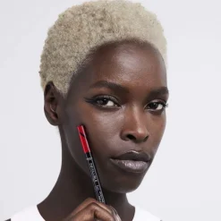 Infaillible Grip 36H Micro-Fine Eyeliner 04 Dew Berry 0,4g