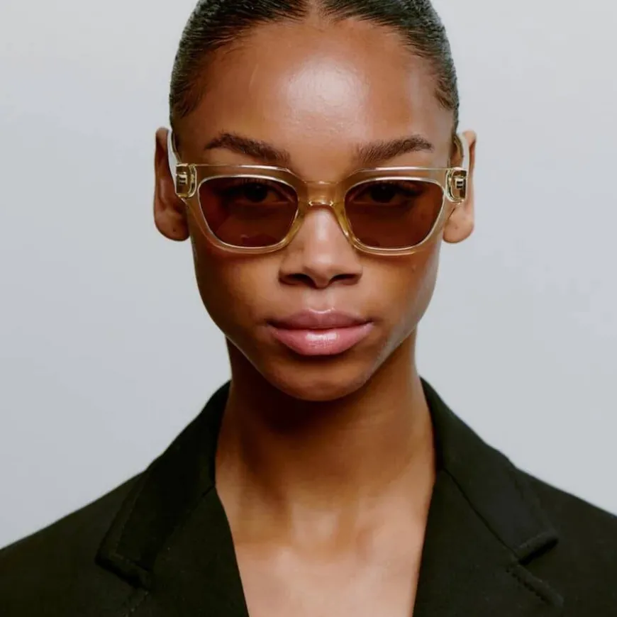 Kaws Ecru Transparent