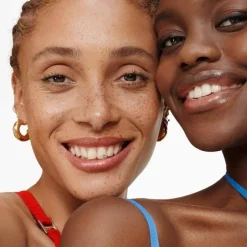 Kind & Free Pressed Powder 20 Light 10g