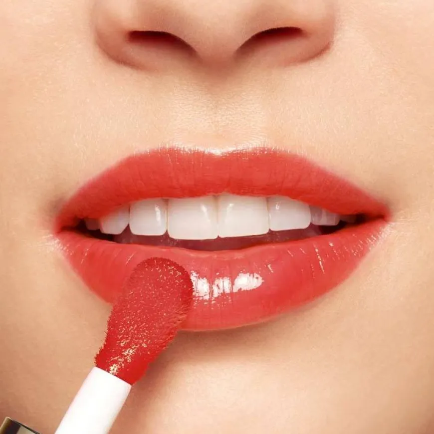 Lip Comfort Oil #08 Strawberry 7ml