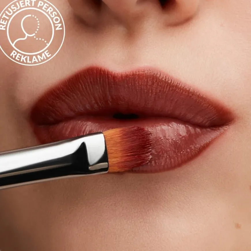 Lustreglass Lipstick 06 I Deserve This 3g