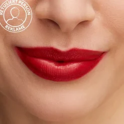 Lustreglass Lipstick 26 Lady Bug 3g