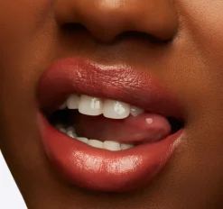 Lustreglass Lipstick Kissmet 3.0g