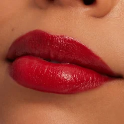 Macximal Sleek Satin Lipstick Left On Red 3g