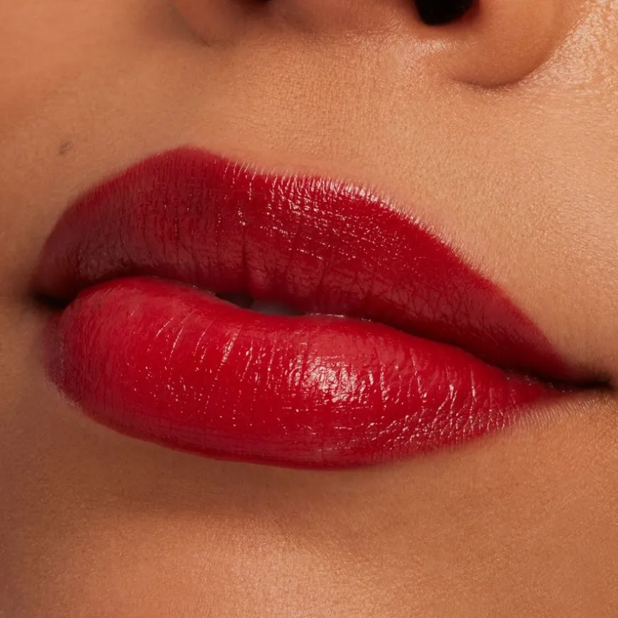 Macximal Sleek Satin Lipstick Left On Red 3g