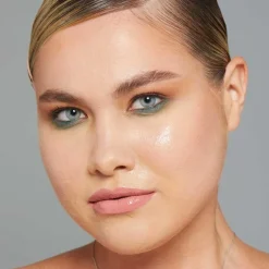 Make Up Setting Spray Dewy Finish/Long Lasting 60ml