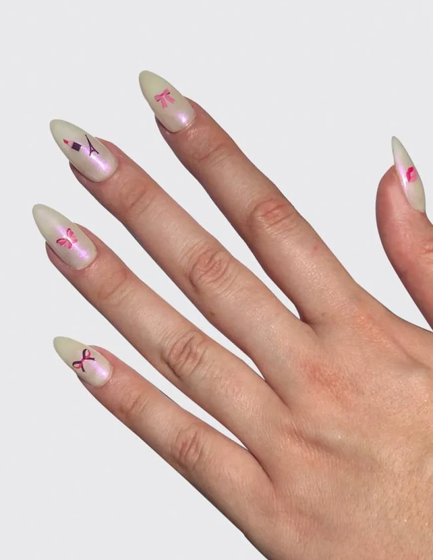 Mini Nail Stickers Baby Doll