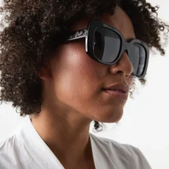 Mio Black Sunglasses Strength 2.0 +