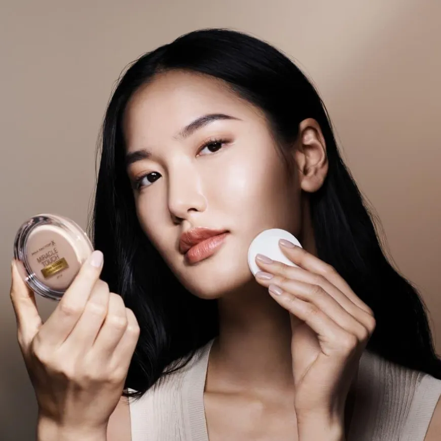 Miracle Touch Foundation #45 Warm Almond 11,5g