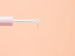 Mirror Glaze Lip Oil Strawberry Melt 4,5ml