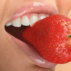 Mirror Glaze Lip Oil Strawberry Melt 4,5ml