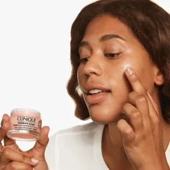 Moisture Surge 100H Auto-Replenishing Hydrator 75ml