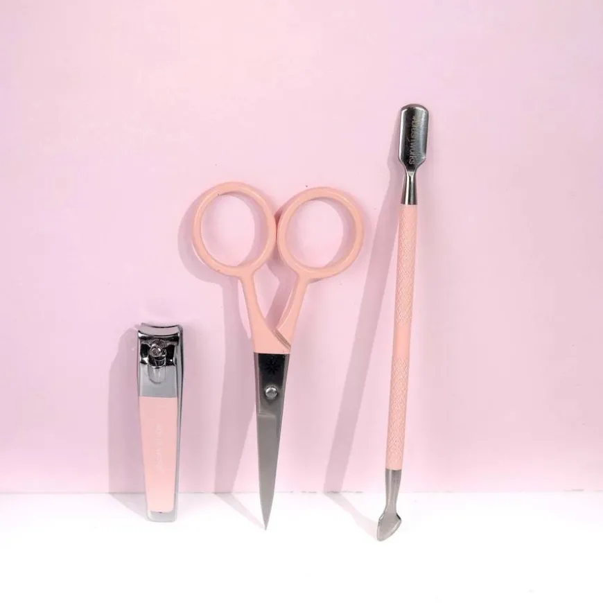 Nail Pamper Set 4pcs