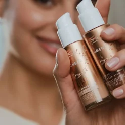 Natural Glow Fluid Foundation SPF20 9 Deep Rich 30ml